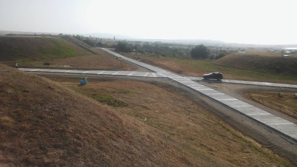 Çorlu Ve Saros Tank Çiftliklerinde Tank Bağlantı Yolları Yapılması Ve Muhtelif Restorasyon İşleri
